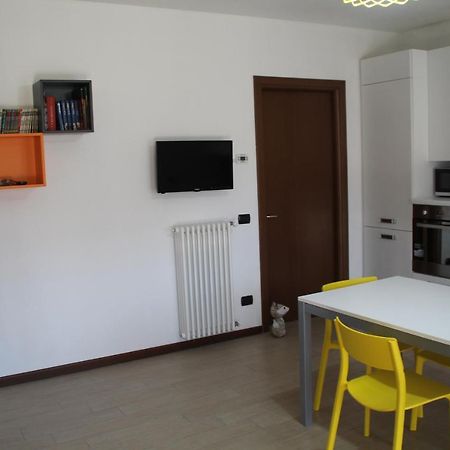 Casa Vacanze Da Riki Appartamento 1 Πεσκιέρα ντελ Γκάρντα Εξωτερικό φωτογραφία