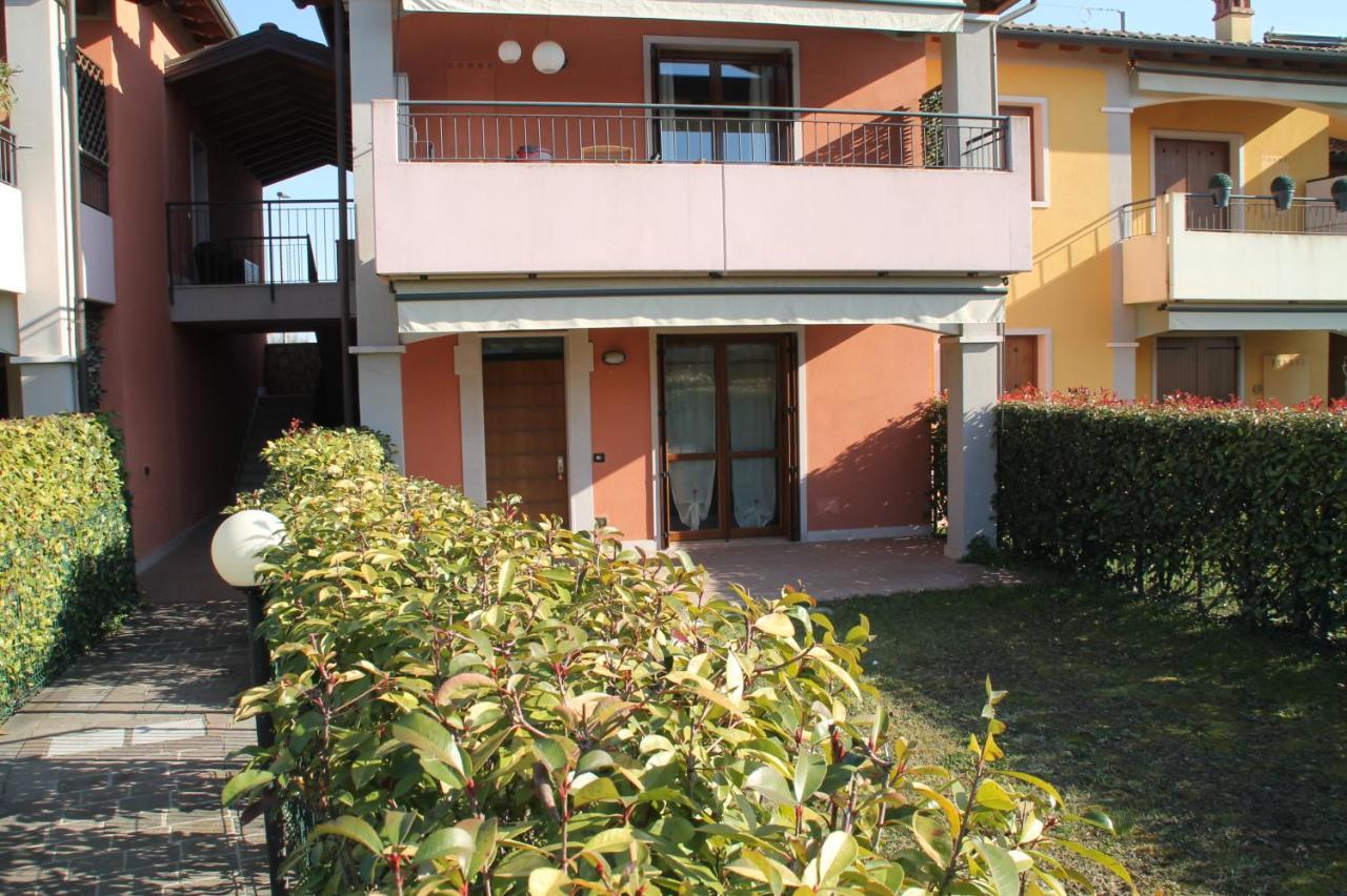 Casa Vacanze Da Riki Appartamento 1 Πεσκιέρα ντελ Γκάρντα Εξωτερικό φωτογραφία