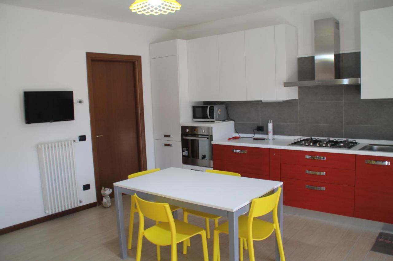 Casa Vacanze Da Riki Appartamento 1 Πεσκιέρα ντελ Γκάρντα Εξωτερικό φωτογραφία