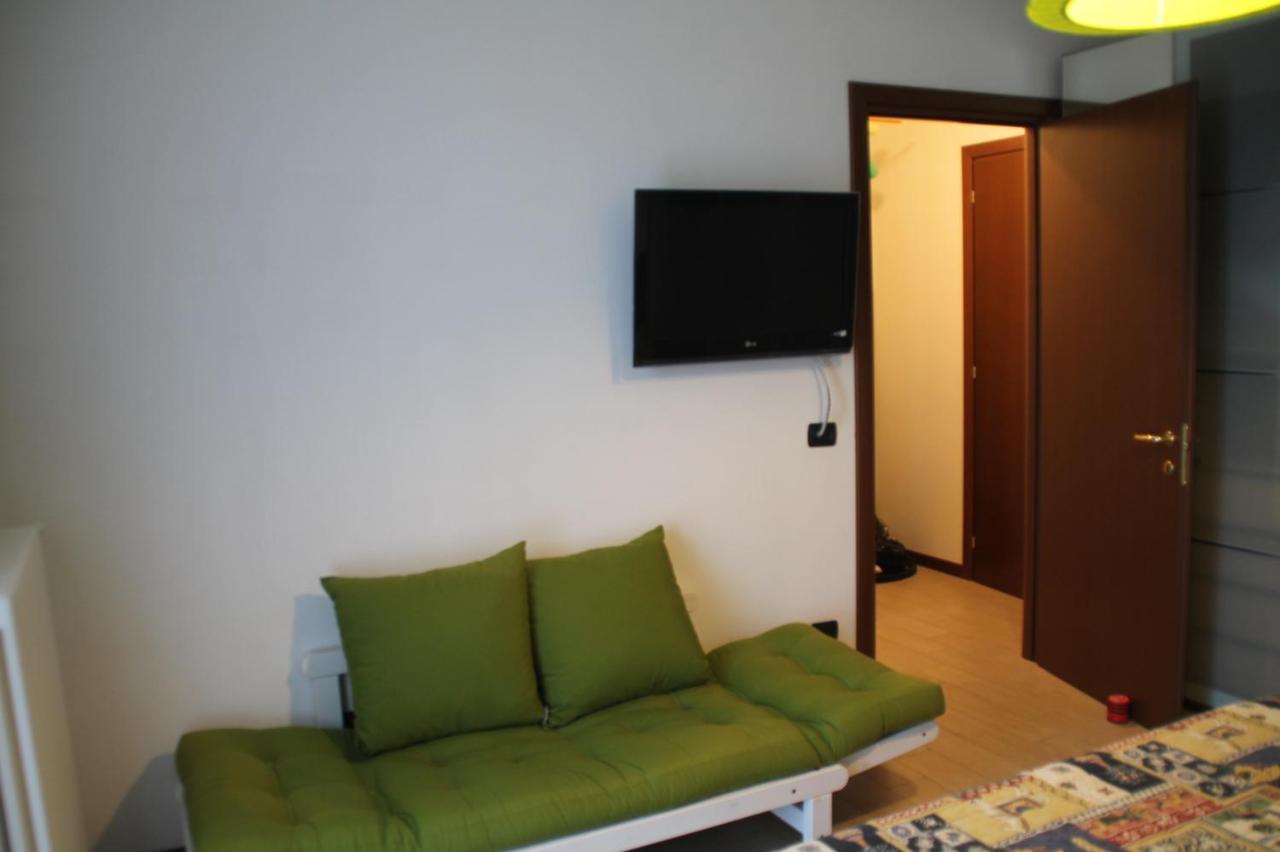 Casa Vacanze Da Riki Appartamento 1 Πεσκιέρα ντελ Γκάρντα Εξωτερικό φωτογραφία