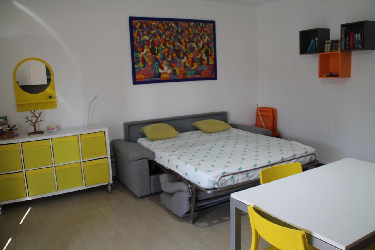 Casa Vacanze Da Riki Appartamento 1 Πεσκιέρα ντελ Γκάρντα Εξωτερικό φωτογραφία